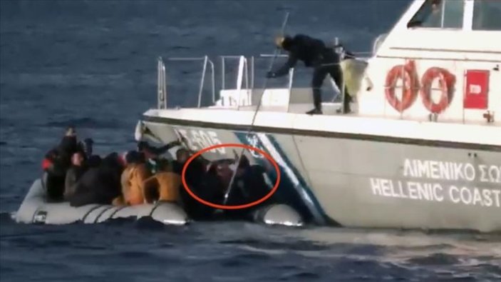 Frontex, sığınmacıların Türk kara sularına geri itilmesinde Yunanistan'a yardım ediyor