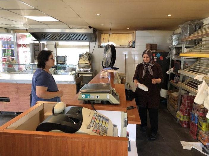 a Hollanda'da satırlı soyguncuyu toz beziyle kovalayan Türk konuştu