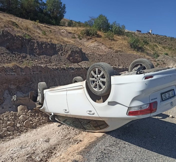 Adıyaman'da KPSS'ye yetişmeye çalışırken yaşanan kazada 2 kişi yaralandı