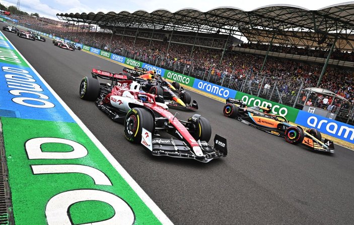 Macaristan GP'de kazanan Max Verstappen