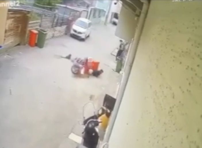 Bursa’da çocuğa çarpmamak için kendi canını hiçe saydı