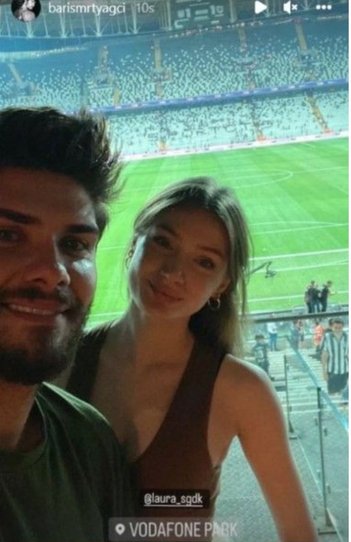 Barış Murat Yağcı sevgilisi Laura Celine ile Beşiktaş maçına gitti! 'Barış çok şanslı'