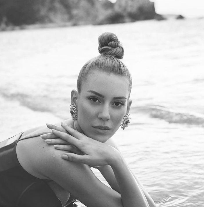 Sinem Kobal son haliyle büyüledi! 'En fit anne'