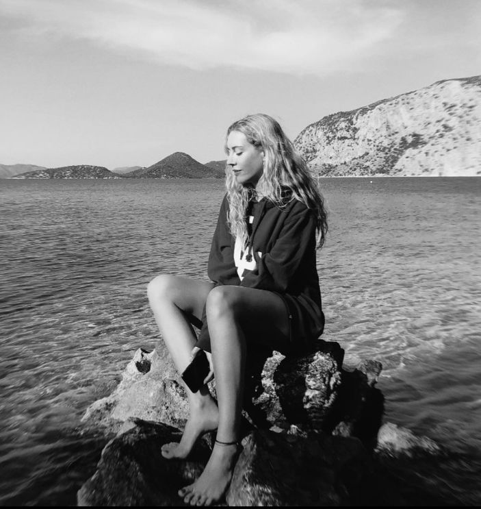 Sinem Kobal son haliyle büyüledi! 'En fit anne'