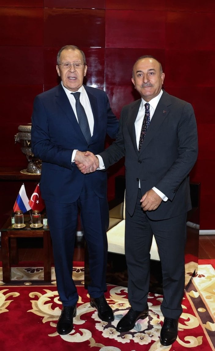 Mevlüt Çavuşoğlu, Rusya Dışişleri Bakanı Lavrov ile görüştü