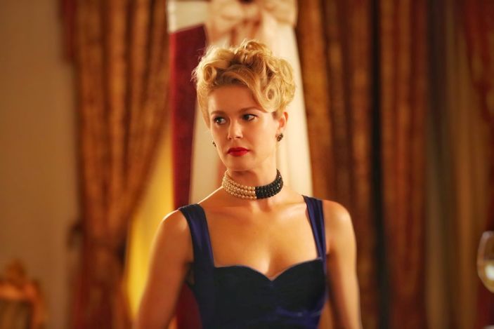 Burcu Biricik bikinili pozlarıyla kendine hayran bıraktı! 'Çok ama çok zarifsin'