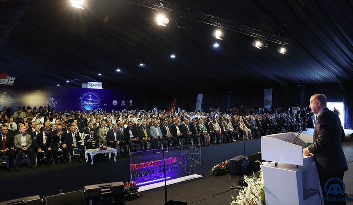 Cumhurbaşkanı Erdoğan: Türkiye Ekonomi Modelimizi taviz vermeden uyguluyoruz