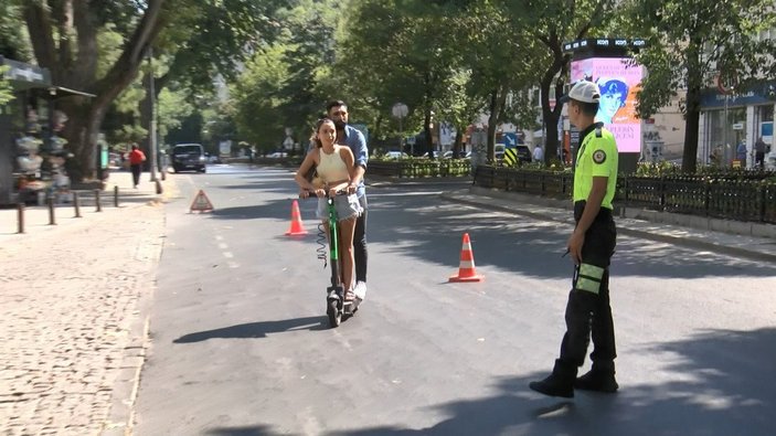 Beşiktaş’ta scooter kullanırken ceza yiyen şahıs: Ödemeyeceğim yırtıp atacağım