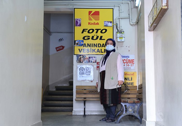 28 Şubat'ta başörtü zulmüne uğrayan öğrenciler için fotoğrafçı oldu