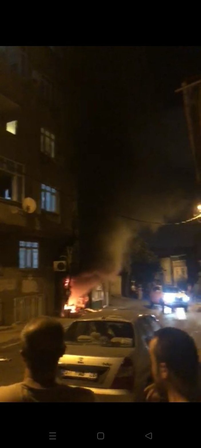 Gaziosmanpaşa'da 2 kişi dükkan yakıp kayıplara karıştı