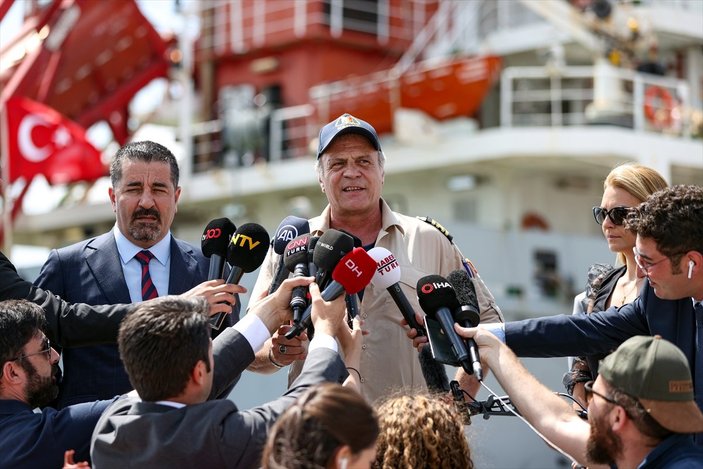 Türkiye'ye gelen geminin kaptanı Alibeyler: Tüylerim diken diken oldu