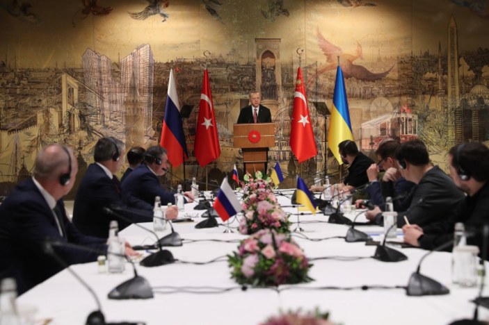 Rusya: Cumhurbaşkanı Erdoğan, Ukrayna ile müzakerelerde büyük rol oynuyor