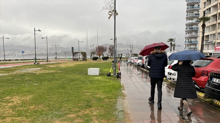 İzmir'e kuvvetli yağış uyarısı