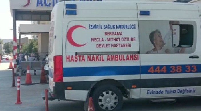 İzmir'de, hastane önünden ambulans çalan şahıs yakalandı