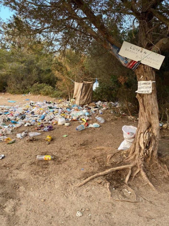 Muğla'da tatilcilerden geriye kalan çöpler pes dedirtti