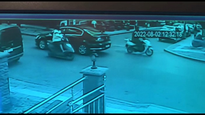 Ataşehir'de iki sürücünün kavgasında kan aktı
