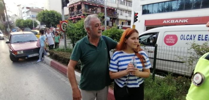Antalya'da 283 promil alkollü sürücü, genç kıza çarptı