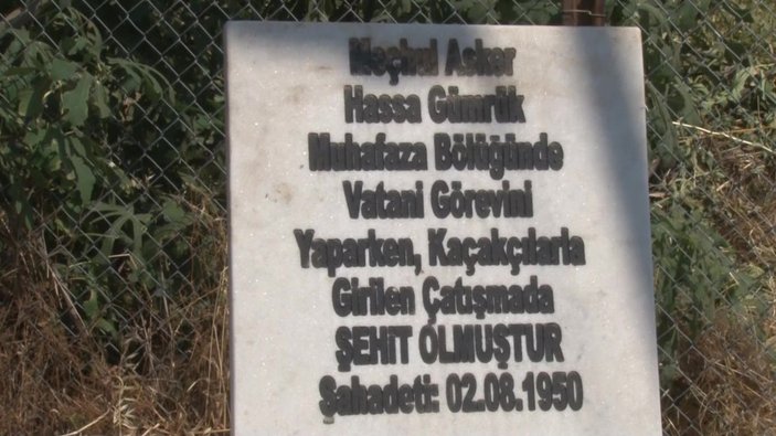 Hatay'da, meçhul şehit askere 72 yıl sonra mezar yaptırıldı
