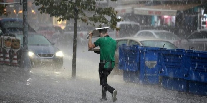 Meteoroloji'den İstanbul'a gök gürültülü sağanak uyarısı
