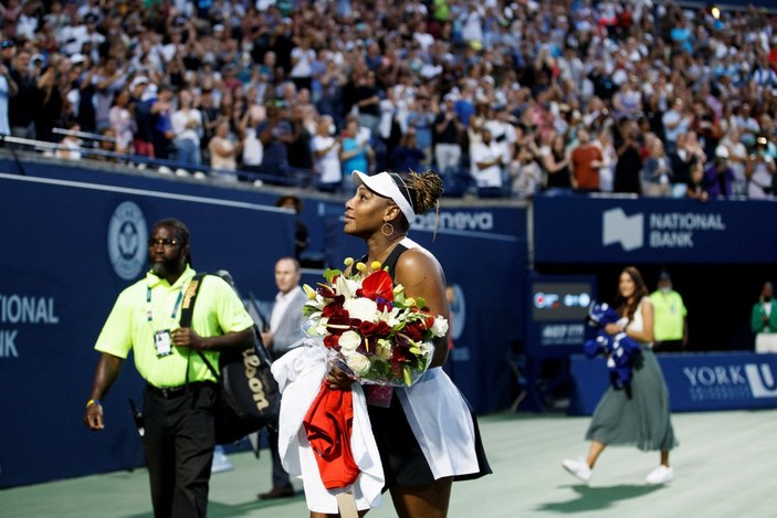Serena Williams, Kanada Açık'a veda etti
