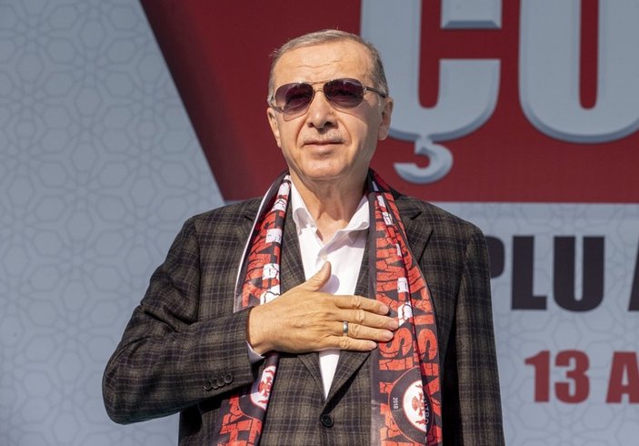 Cumhurbaşkanı Erdoğan'a Çorum'da coşkulu karşılama