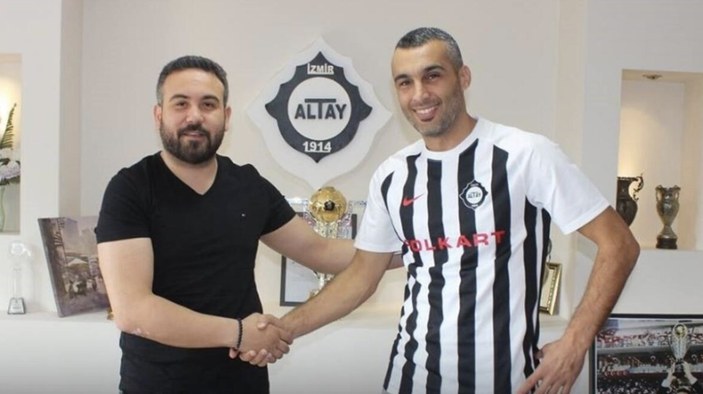 Jübile yapan Murat Uluç, 3 yıl sonra futbola geri döndü