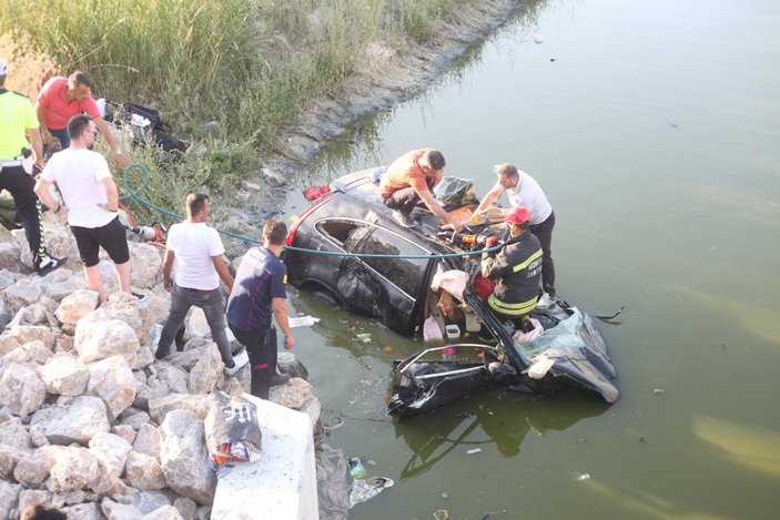 Konya'da sulama kanalına cip uçtu: 1 ölü, 3 yaralı