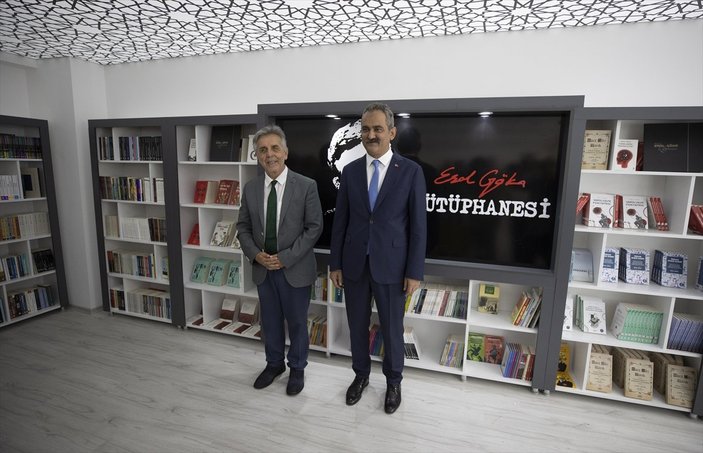 Mahmut Özer: Okullardaki kitap sayısını 100 milyona çıkarmayı hedefliyoruz