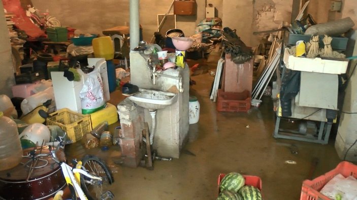 Bursa'da sağanak bilançosu: 37 ev, 29 iş yeri zarar gördü