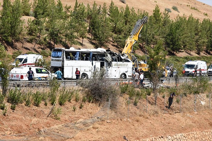 Gaziantep'te yaşanan kazayı anlatan muhabir gözyaşlarını tutamadı