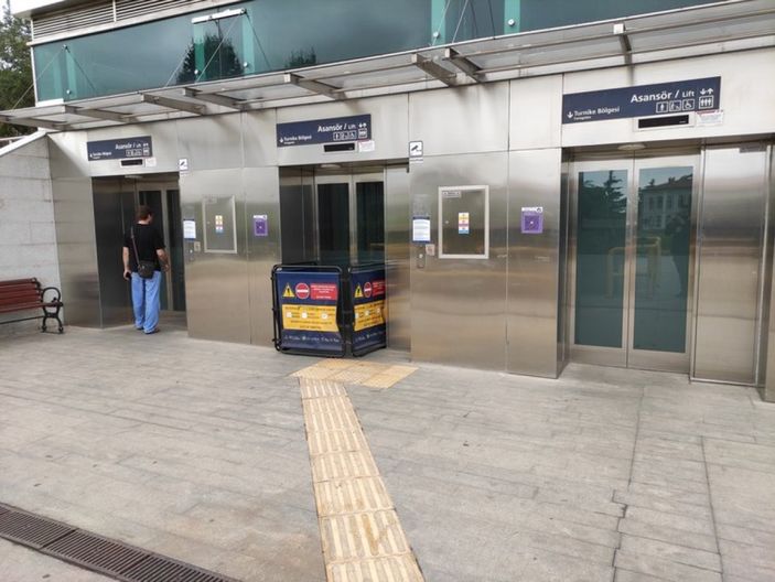 İBB'den çalışmayan yürüyen merdiven ve asansör açıklaması