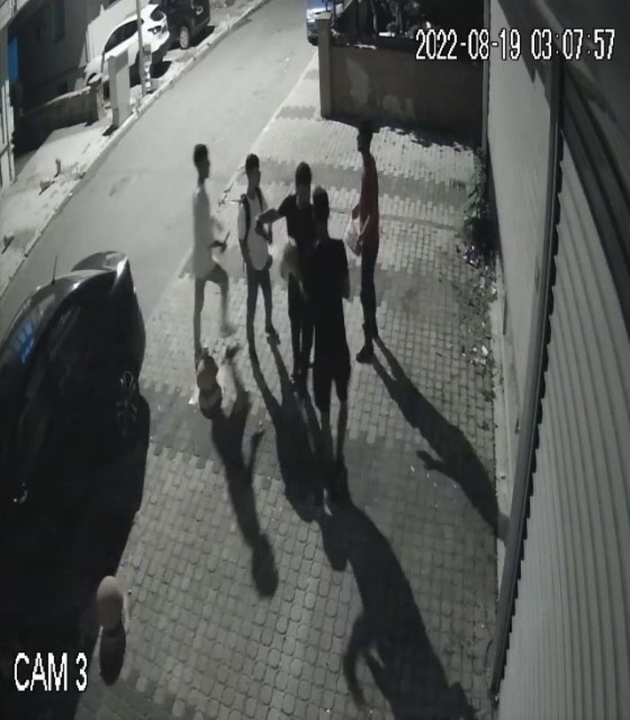 d Sancaktepe’de eli silahlı 3 kişi, Afgan market sahibine saldırı