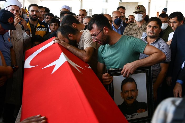 Gaziantep'teki kazada hayatını kaybedenler son yolculuğuna uğurlandı