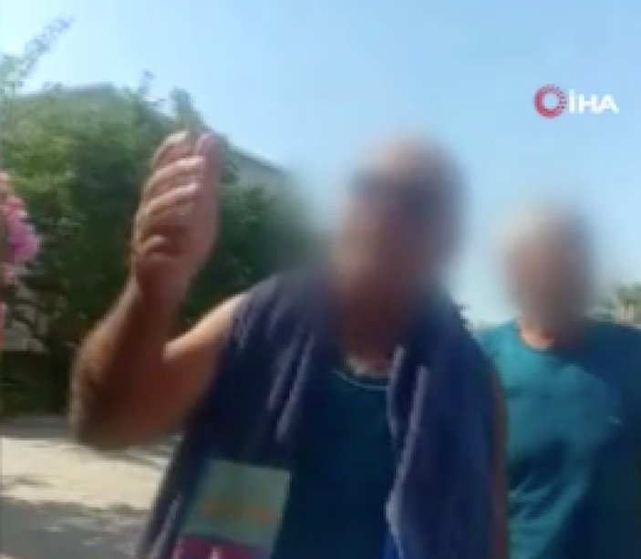 İzmir'de haşemalı kadını havuza almayan şahıslar hapisle yargılanacak