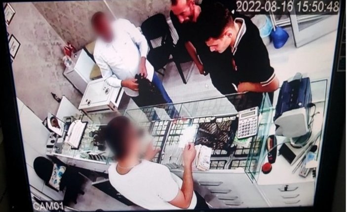 Erzurum’da evden hırsızlık yapan 3 şüpheliyi kameralar ele verdi