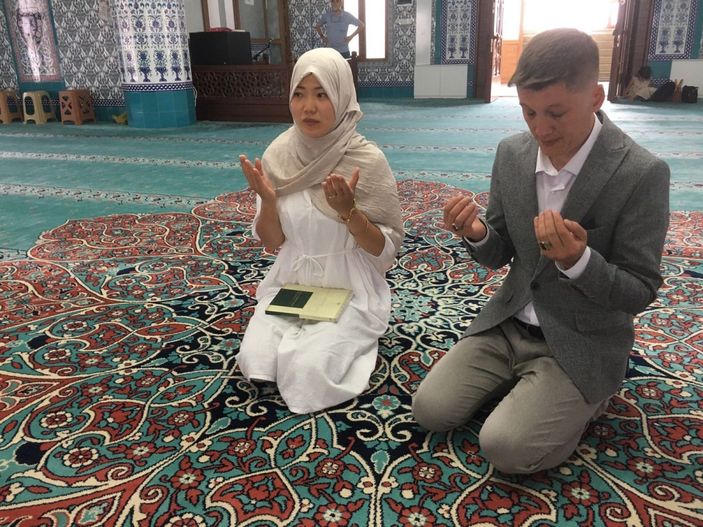 i Kütahya'da Japon kadın Müslüman oldu