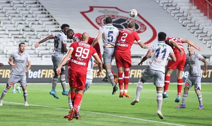 Başakşehir, UEFA Avrupa Konferans Ligi'nde gruplarda