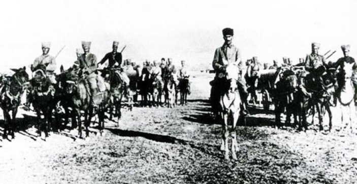 Büyük Taarruz'un ilk kez yayınlanan görüntüleri