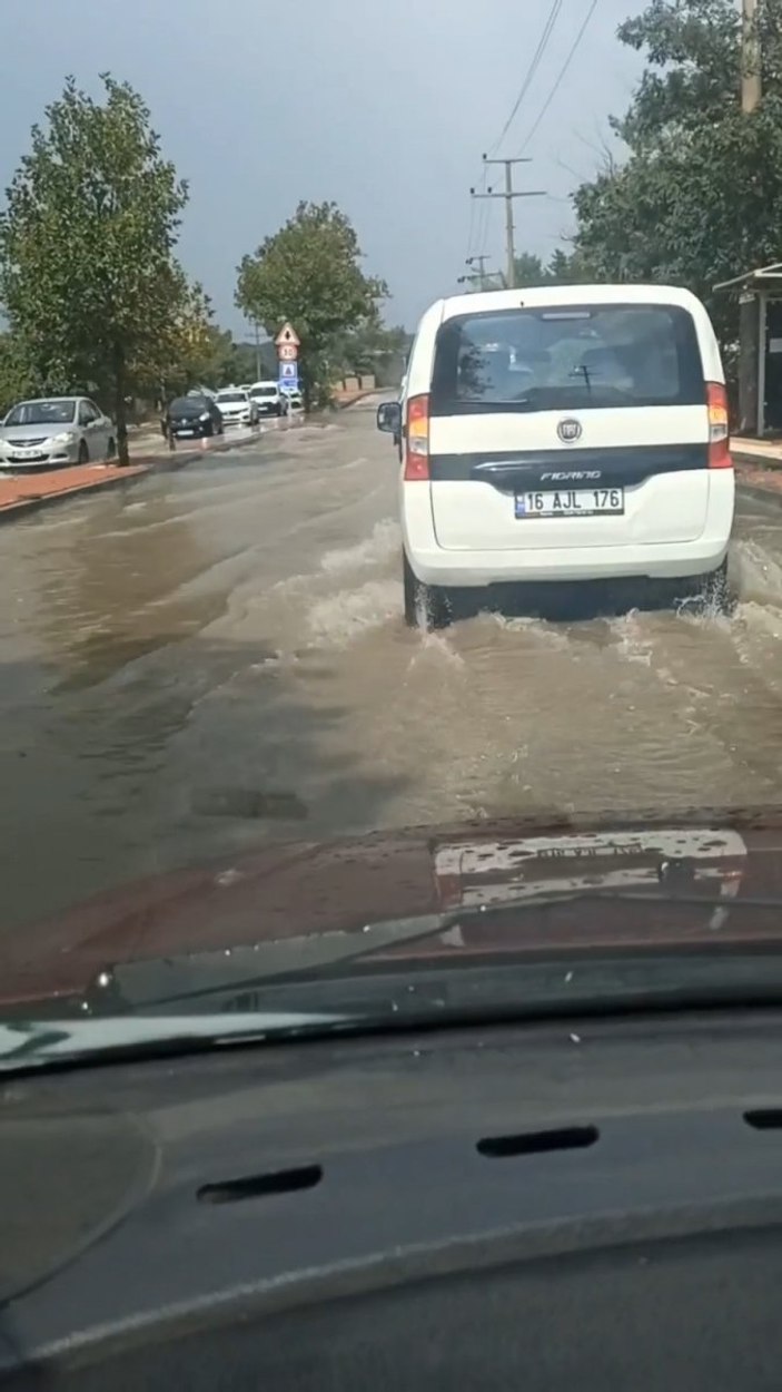 Bursa'yı fırtına, sağanak ve dolu vurdu