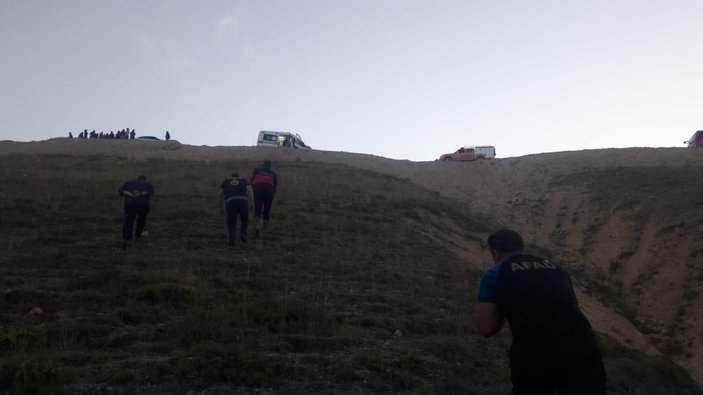 Bayburt'ta aracıyla 95 metreden uçuruma yuvarlandı: 1 ölü