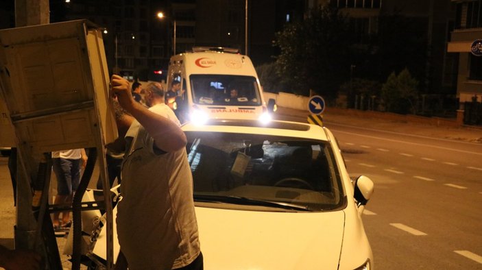 Edirne'de alkolü sürücü, mahalleyi elektriksiz bıraktı