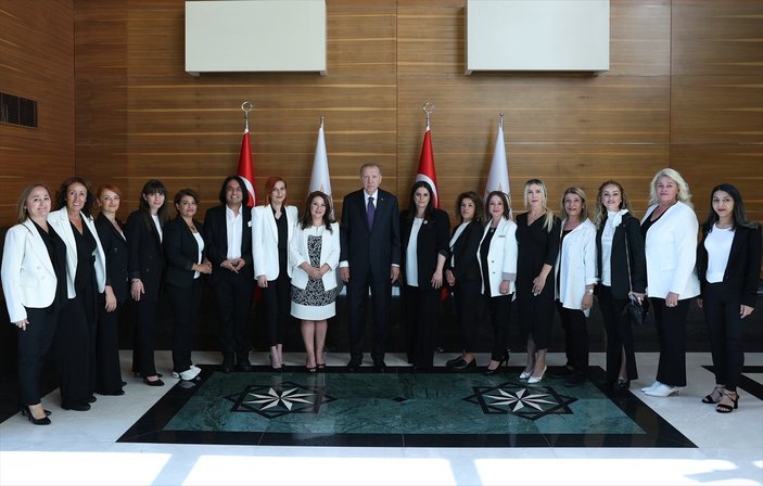 Cumhurbaşkanı Erdoğan güzellik salonu işletmecilerini kabul etti