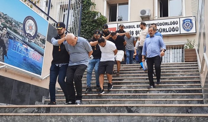 İstanbul'da peruk takıp bir günde bankadan 500 bin lira çektiler