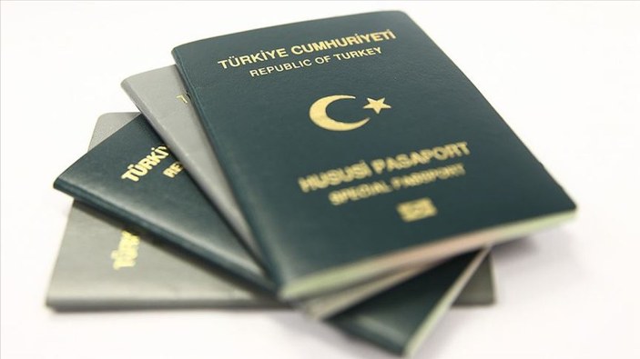 Yeşil pasaportların geçerlilik süresi ücretsiz şekilde uzatılmaya başladı