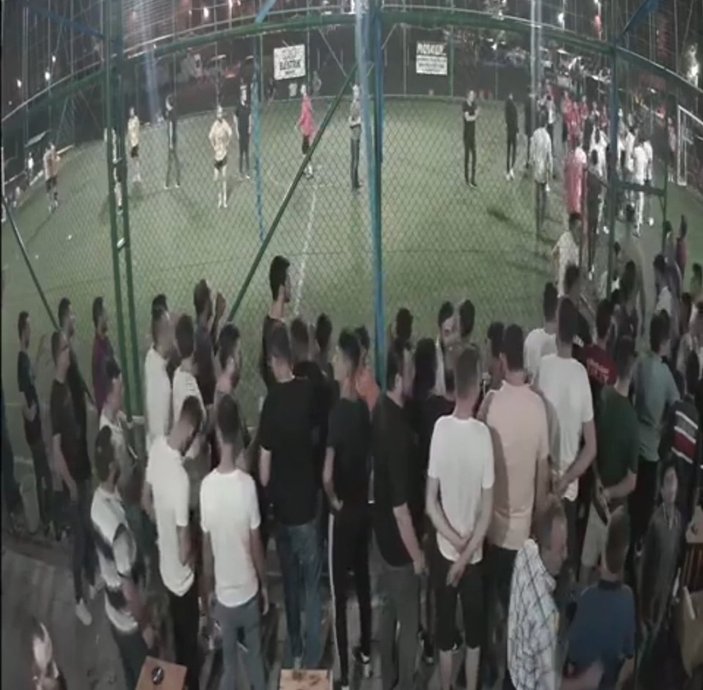 Tekirdağ'daki halı saha maçında kurşunlu saldırı