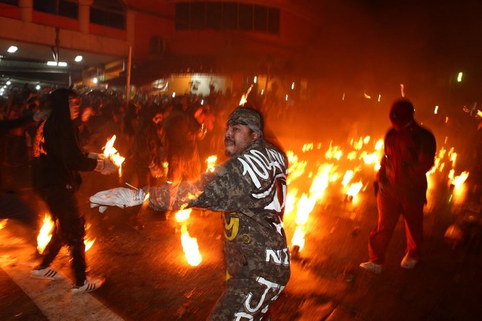 El Salvador ateş festivali