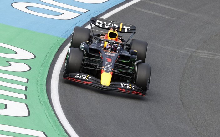F1 Hollanda Grand Prix'sinde pole pozisyonu Verstappen'in