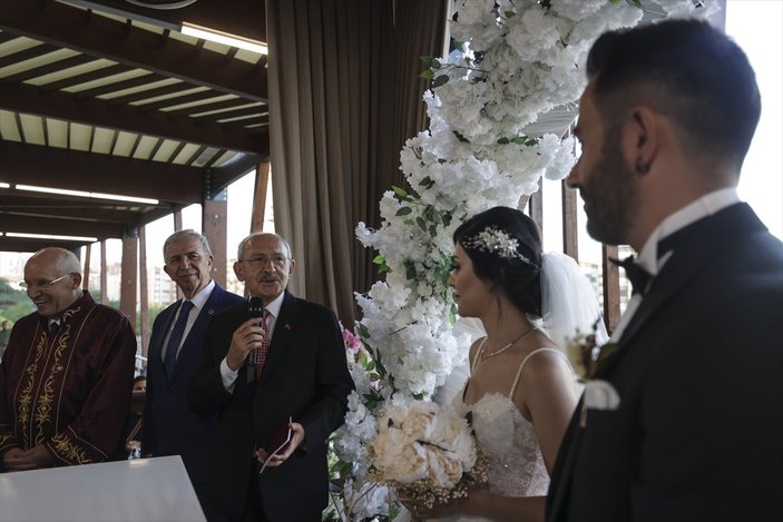 Kemal Kılıçdaroğlu ile Meral Akşener nikah şahidi oldu