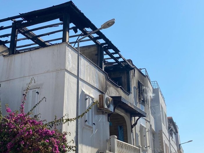 Muğla'da evi yanan kadın, 2'nci kattan atladı
