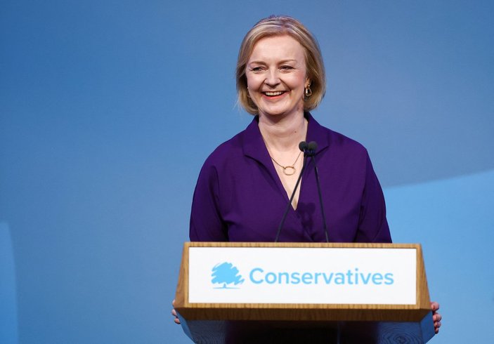 İngiltere'nin yeni başbakanı Liz Truss oldu